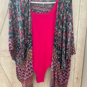 🔥 SET! Hot Pink Bodysuit & Kimono Set 🔥